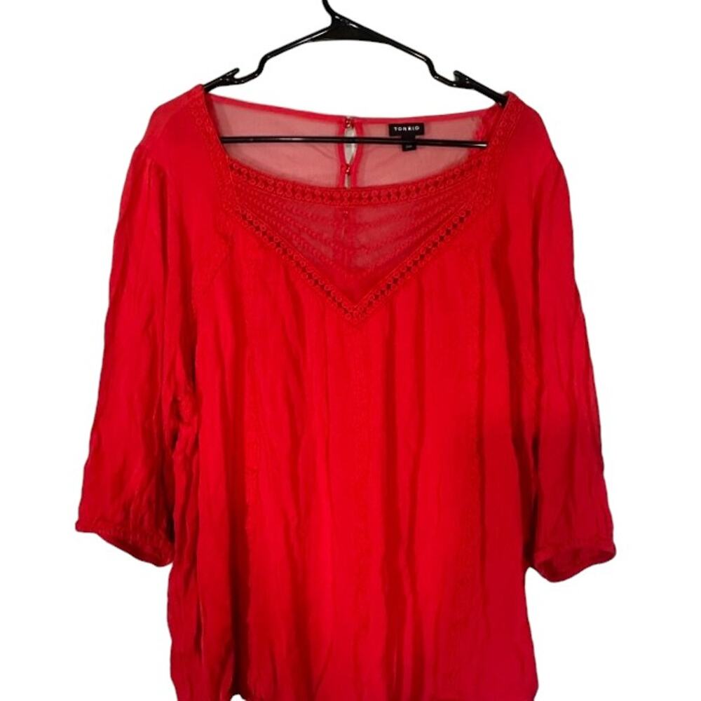 Torrid Red Lace Embroidered Mesh Sheer Neck Line Classic Blouse Women Sz 2 2X